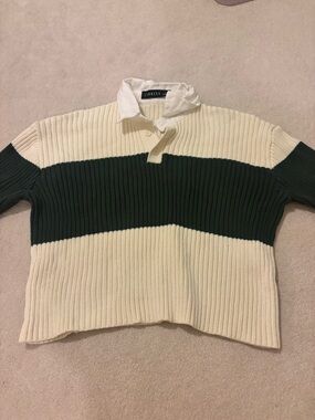 Lioness collared sweater